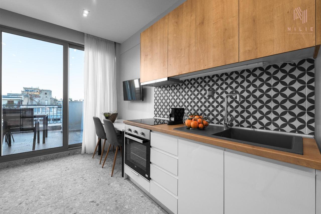 The Skysphere, Nilie Hospitality Mgmt Apartment Thessaloníki Ngoại thất bức ảnh
